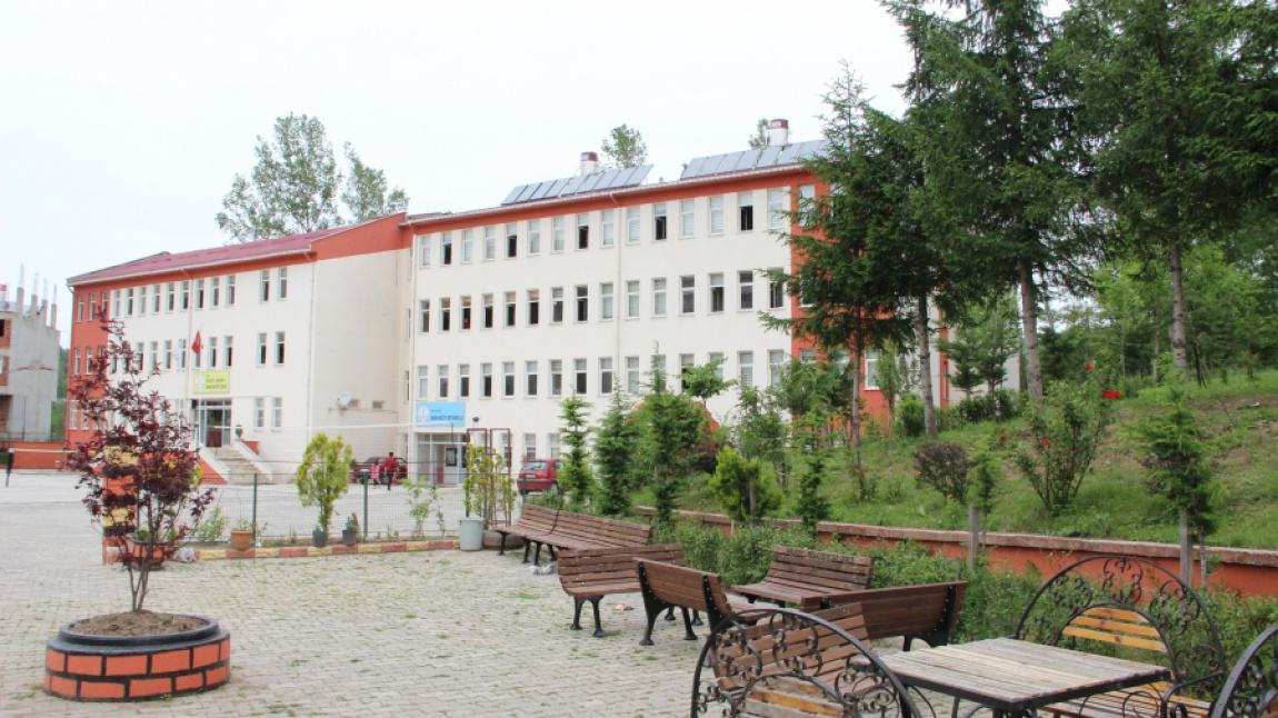 Gölköy Anadolu İmam Hatip Lisesi Fotoğrafı